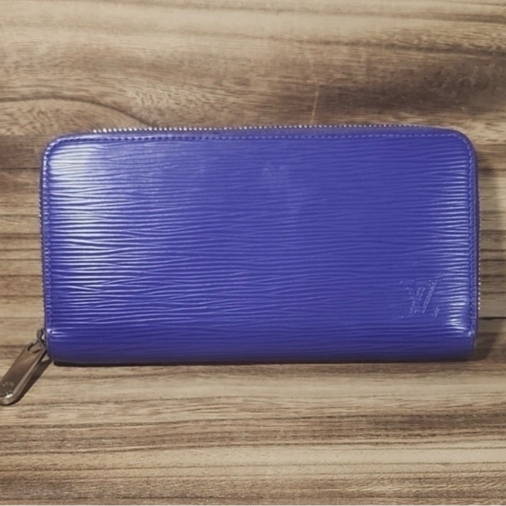 Louis Vuitton Purple Epi Leather Wallet